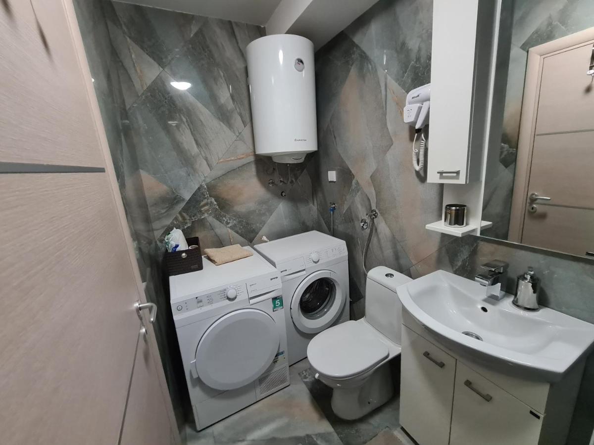 Adonis Apartment ノヴィ・サド エクステリア 写真